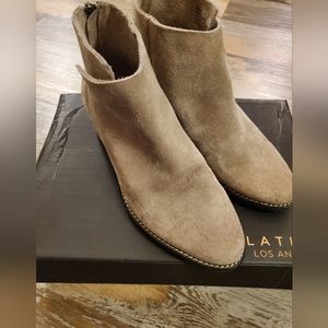 Very Volatile suede booties sz 8